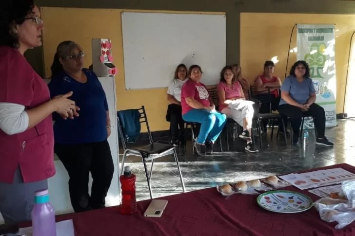 Una charla saludable con los vecinos del Valle