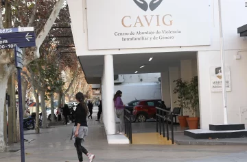 Golpeó varias veces a su ex, la amenazó y hasta le arrojó orina: condenado, pero libre