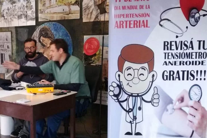 Para concientizar, harán una campaña para calibrar los tensiómetros de manera gratuita