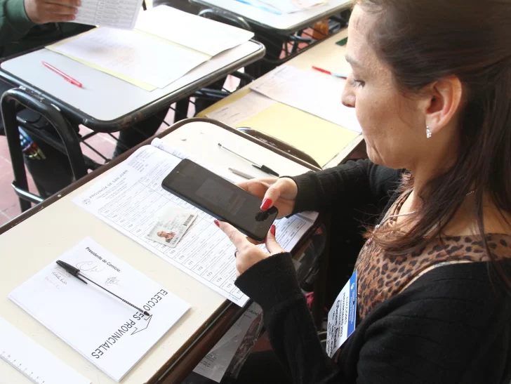 Los presidentes de mesa usaron la aplicación para orientar a la gente