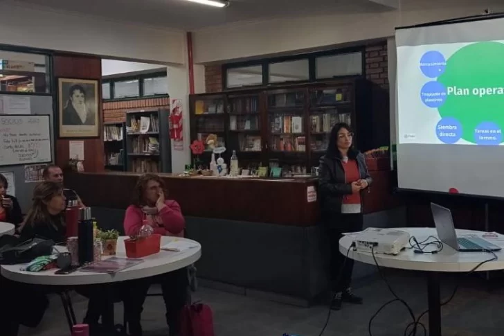 Docentes aprendieron Educación Ambiental