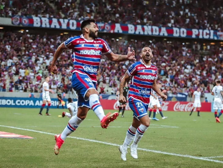 San Lorenzo perdió sobre el final con Fortaleza en Brasil