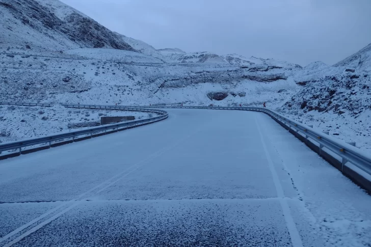 Este domingo cierra la temporada del Paso de Agua Negra, 3 semanas después de lo habitual