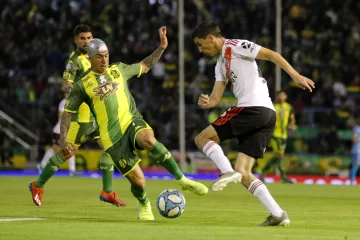 River consiguió un gran triunfo en Mar del Plata y se trepó a lo más alto