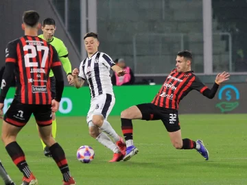 Talleres lo ganaba pero Patronato lo igualó tres veces y fue partidazo en el Kempes