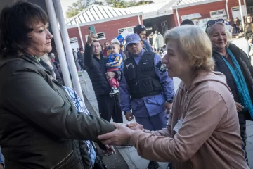 Peritarán presuntas pertenencias de Cecilia y su madre habló tras la marcha: “Quiero justicia, no venganza”