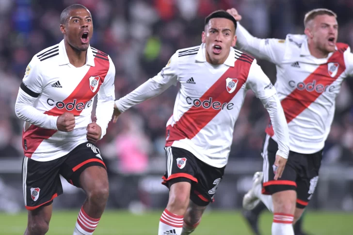 River y un triunfazo para escaparse más