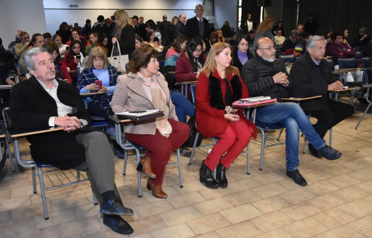 UNSJ: fuerte polémica por el juego electoral de 1.200 docentes regulares