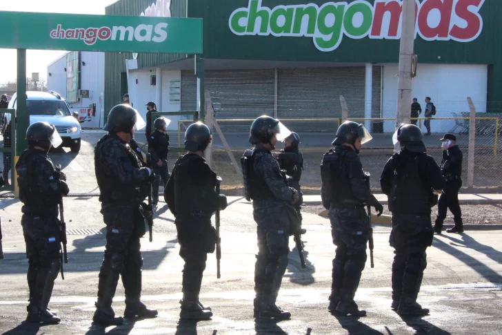 Para el Gobierno el intento de saqueo fue organizado y van tras autores intelectuales