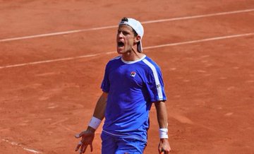 El “Peque” Schwartzman mostró un tenis sin fisuras y sigue adelante en París