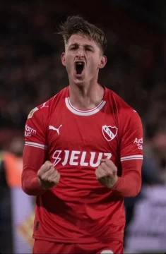 Matías Giménez anotó por duplicado y le dio aire a Independiente