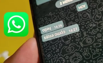 El truco para escribir al revés en WhatsApp