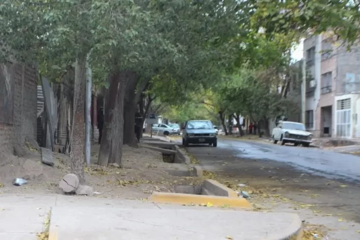 Asesinan a un hombre de 39 años en la puerta de su casa