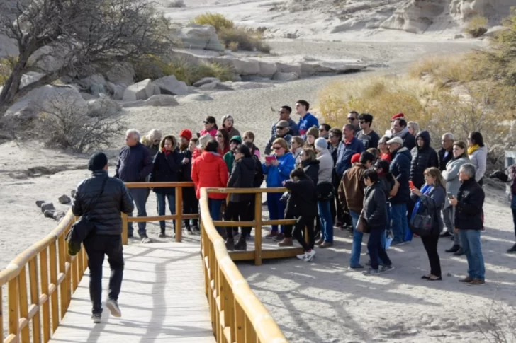 Duplicaron las excursiones en Ischigualasto y sumaron un servicio de micros desde Capital