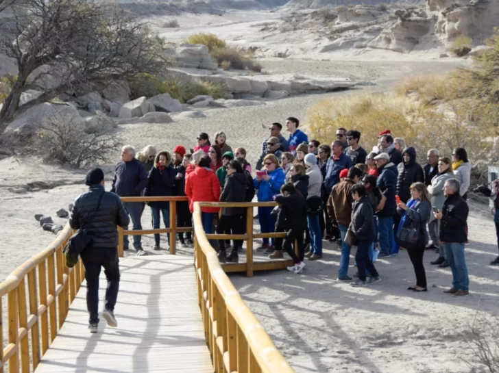 Duplicaron las excursiones en Ischigualasto y sumaron un servicio de micros desde Capital