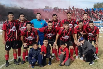 Campeones en Albardón, Calingasta y Santa Lucía