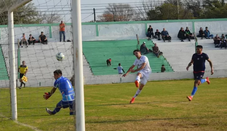 En La Pampa, Peñarol no pudo afirmar su levantada