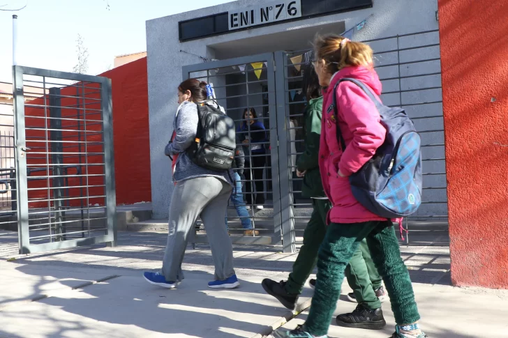 Investigan si una docente pudo abusar de 4 nenes de 4 años en un jardín de infantes