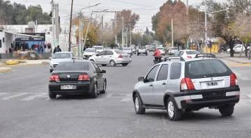 Por el caos vehicular, ahora analizan hacer de una sola mano la Rastreador Calívar