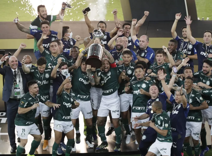 Palmeiras dio el grito sagrado