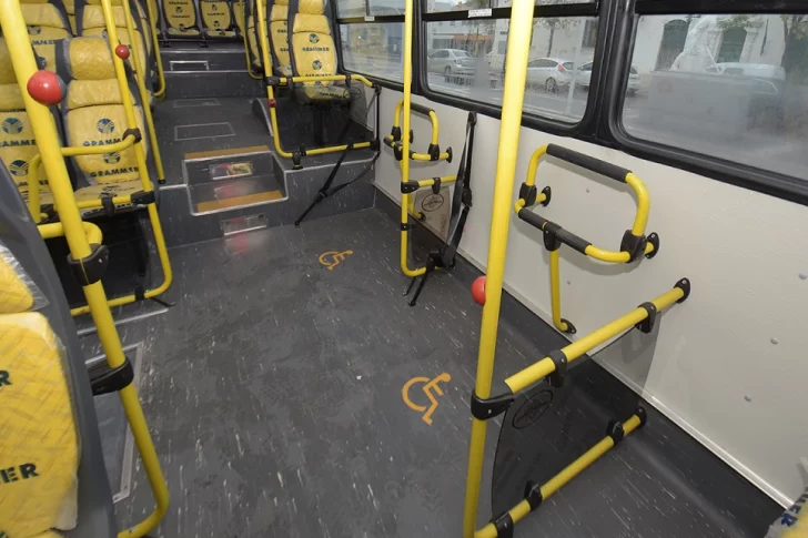 Ministerios de Trabajo y Transporte buscan evitar paro de colectivos anunciado por UTA