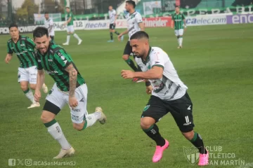 San Martín tuvo mejores chances que Nueva Chicago pero no fue efectivo y empató 0-0