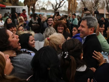 Uñac resaltó el rol de la mujer en su gestión y arengó a ir por el triunfo