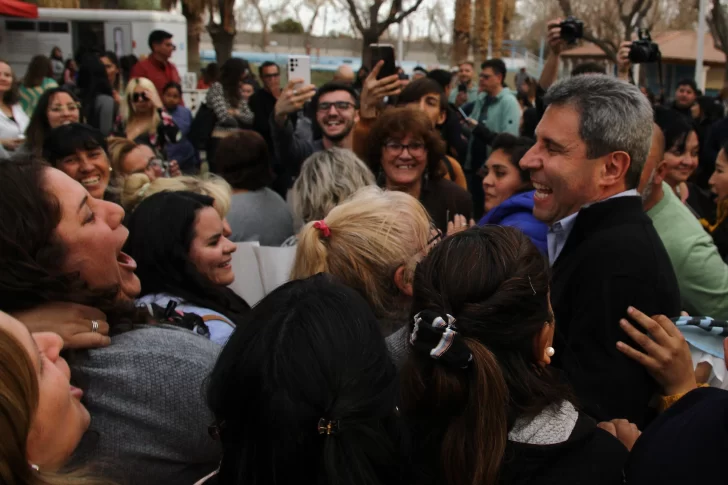 Uñac resaltó el rol de la mujer en su gestión y arengó a ir por el triunfo