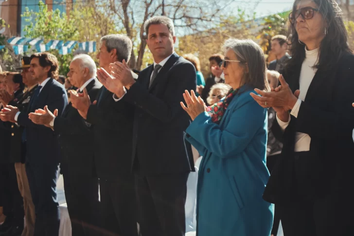 Uñac dijo que la interna “se resolvió” y que va por las dos bancas en el Senado