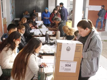 Una campaña atípica, corta, sin cruces y casi sin figuras presidenciales de relieve