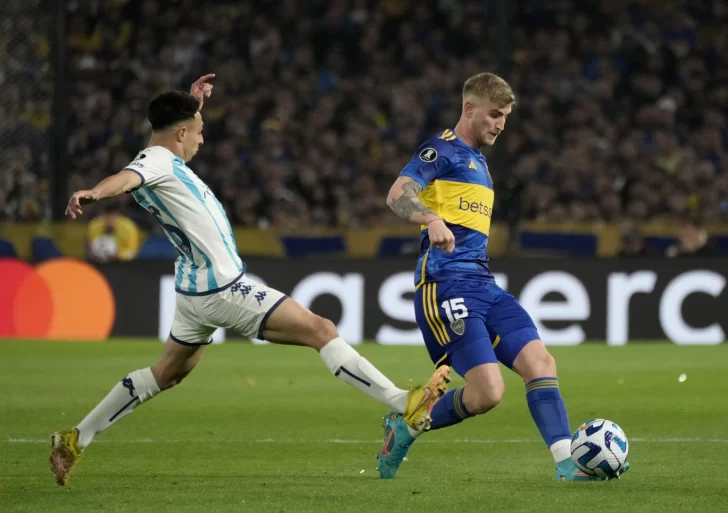 Boca y Racing empataron en La Bombonera y dejaron la serie abierta