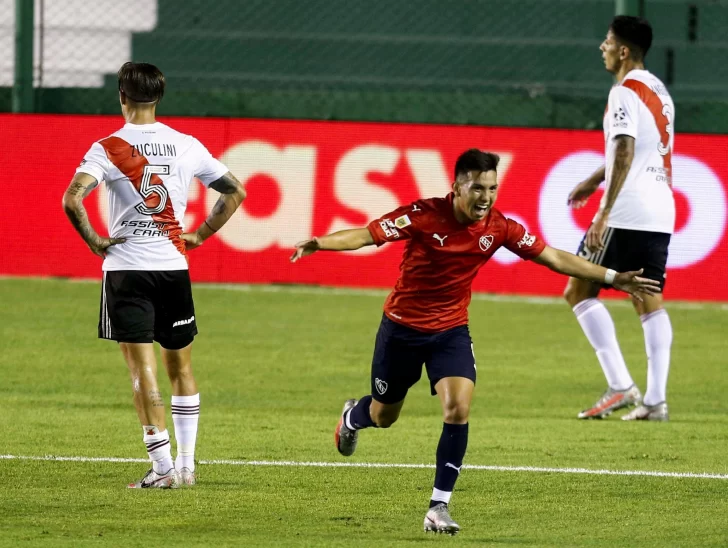 Independiente le ganó a River y lo dejó afuera de la definición del campeonato