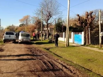 Encuentran estranguladas a una mujer paraguaya de 23 años y a su hija de 4 en la casa que vivían