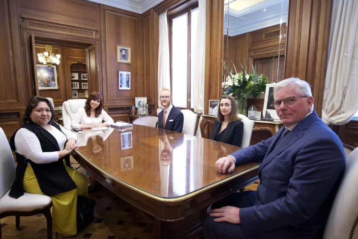 Cristina enfrenta hoy un fallo que pondrá a prueba su poder político