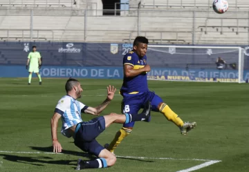 El arduo trabajo en el campo, no convenció