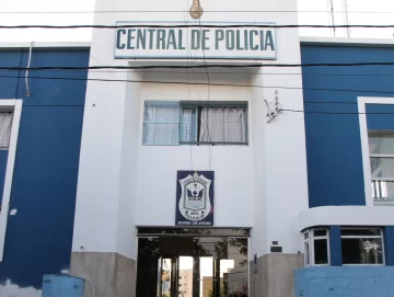 Detenido en la Central de Policía terminó herido por romper una ventana del calabozo