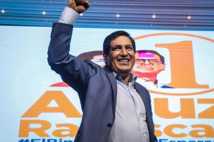 El correísmo festejaba en Ecuador, que dio el primer paso para elegir nuevo presidente