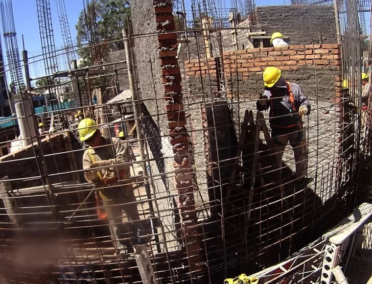 Los consorcios constructores deberán tener un 30% de capitales sanjuaninos