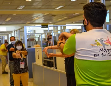 Con ejercicios en las oficinas comenzaron con “Pausa Activa”