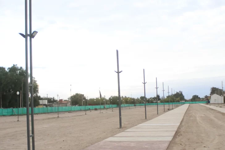 Al primer polideportivo de la Municipalidad de Rivadavia lo quieren tener listo en 4 meses