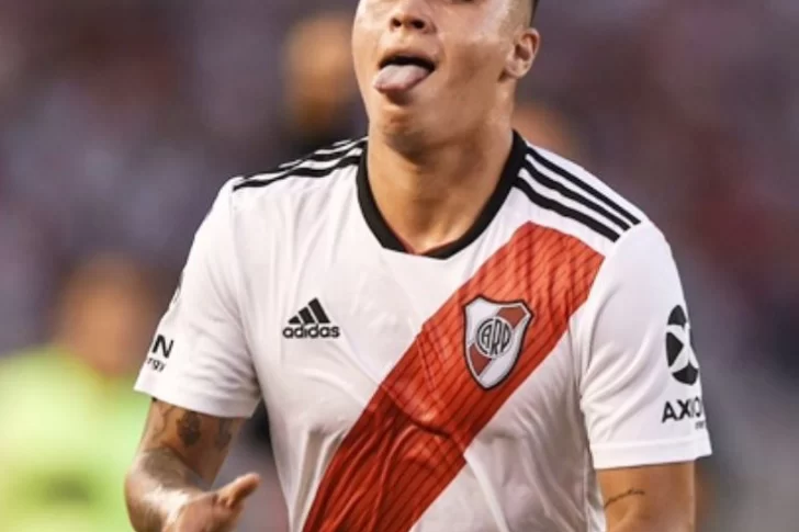 Ajax puso los ojos en Quintero