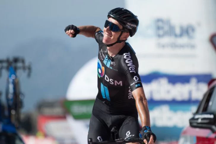 Bardet celebró en la altura