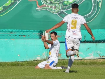 Colón le ganó a Desamparados y se asegura como líder del campeonato