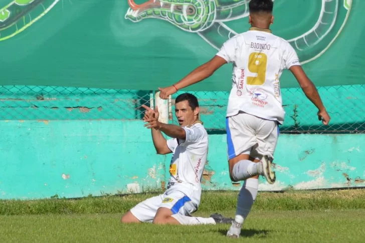 Colón le ganó a Desamparados y se asegura como líder del campeonato