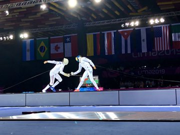 El equipo argentino de espada logró la plata tras perder la final ante Cuba