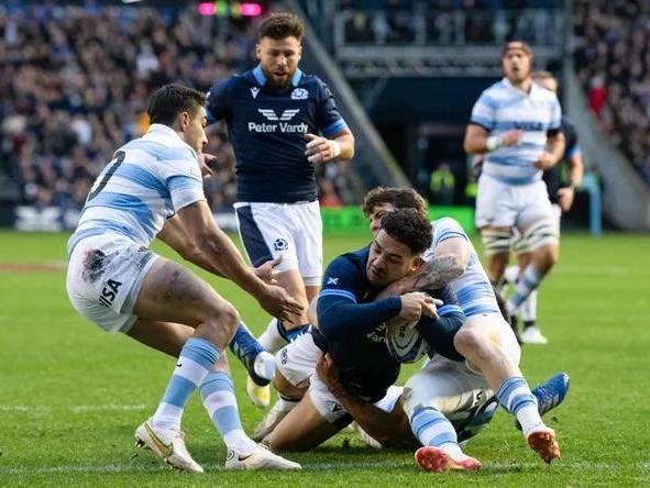 Los Pumas cerraron la gira por Gran Bretaña con una categórica derrota ante Escocia