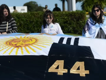 Denuncian que el macrismo espió a los familiares de los tripulantes del ARA San Juan