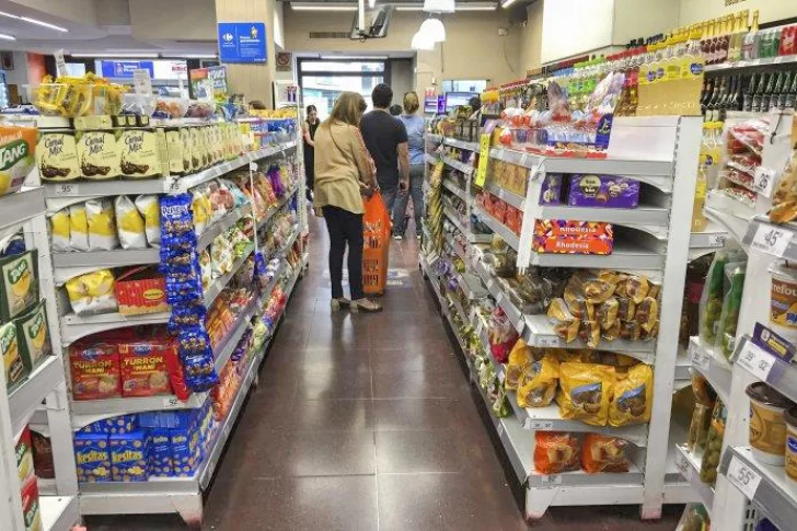 Los kits de productos a “precios accesibles” continuarán vigentes durante todo abril