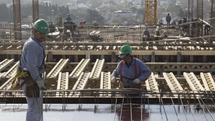 La actividad económica cayó un 2,2% en febrero