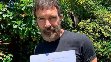 Antonio Banderas tiene coronavirus